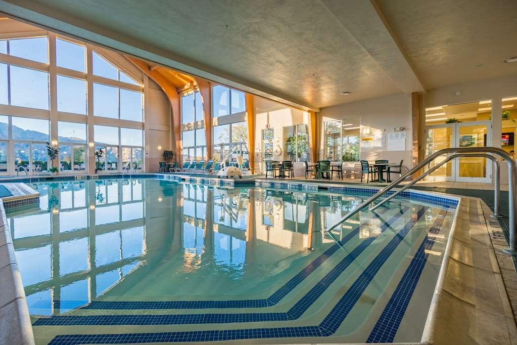 Vacation Village In The Berkshires Hancock Facilidades foto The indoor pool at the Grand Sierra Resort